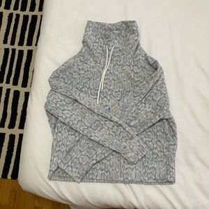 Old Navy Active fleece crop sweatshirt